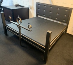 Steel Bondage Bed - dgs-1sbc1