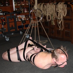 5-piece Leather bondage Restraints set with D-Rings - os-0338-12345