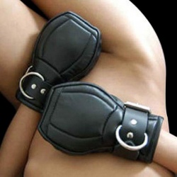 PU-Leather BDSM Mitts by Kiotos  - opr-321001