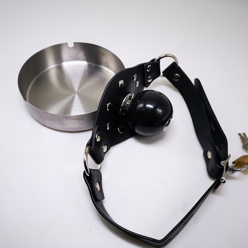 Ashtray Ball Gag Ø 48 mm by Mae-Toys - mae-sm-309