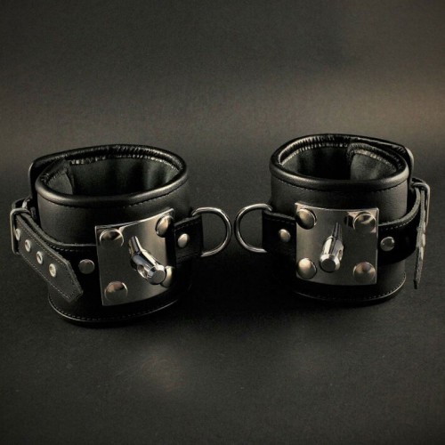 Leather Feetcuffs with adapter by Lust & Liebe - ll-2000302
