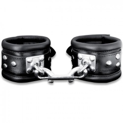 Padded Leather wristcuffs with rotating ring by Saxos - os-0103-2s