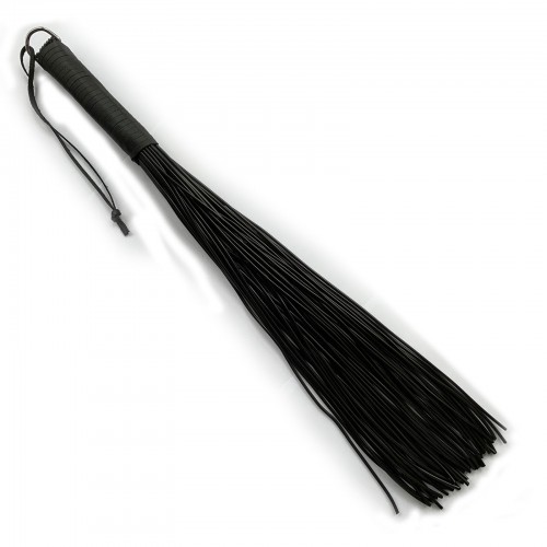 Punish Me PVC-Siliconen Flogger van Saxos - os-0140-2